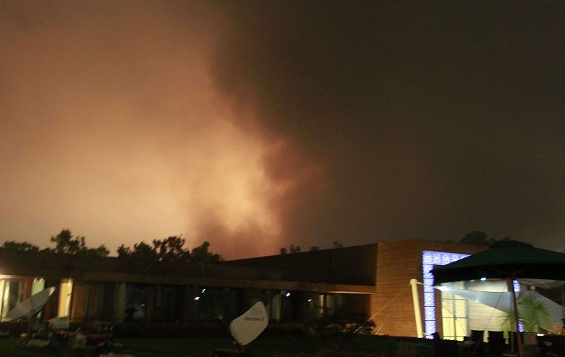 La OTAN lanza su ataque más intenso contra Gadafi desde que comenzó la operación