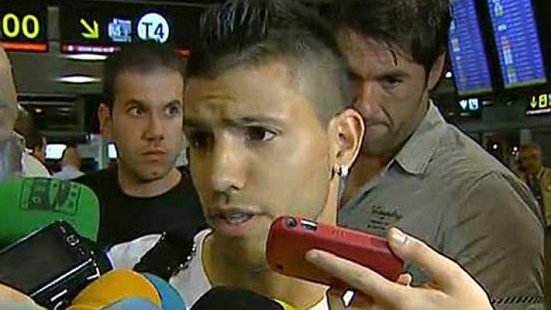 Agüero: "Tengo opciones de varios clubes"