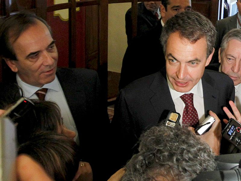 Zapatero descarta un congreso: "Vamos a ir a un proceso de primarias, que es lo saludable"
