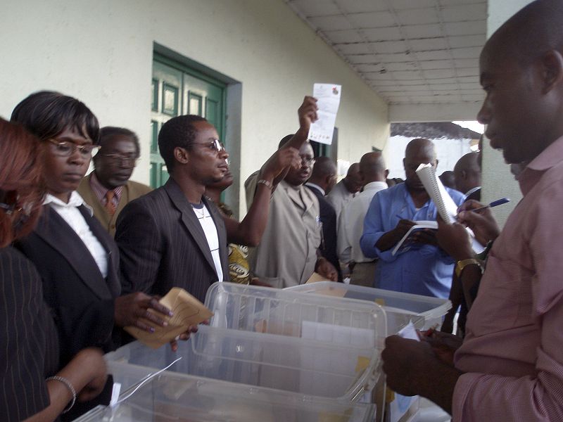 La oposición denuncia irregularidades en las elecciones en Guinea Ecuatorial