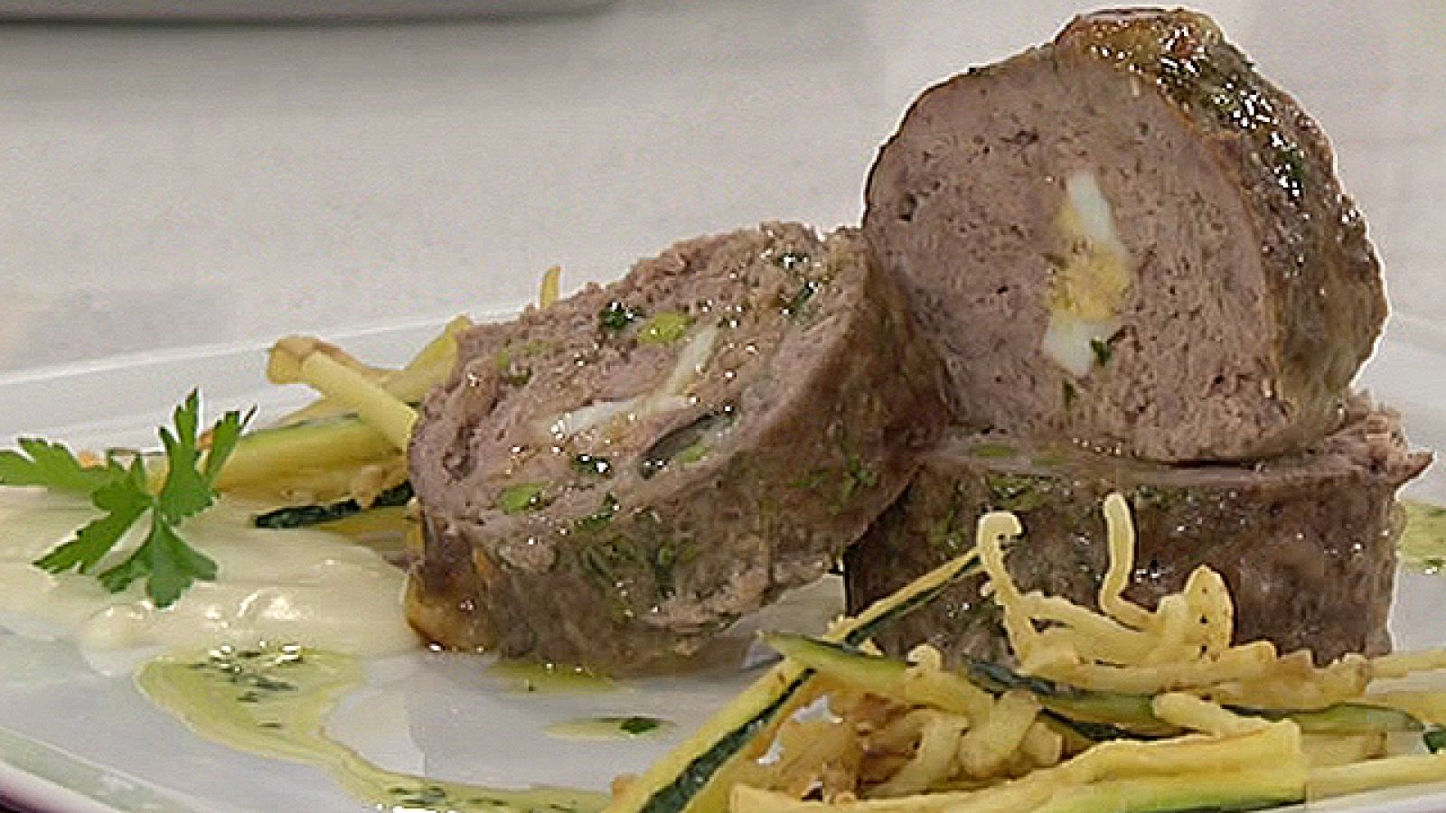 Pastel de ternera con salsa de queso