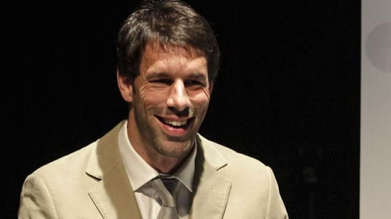 Van Nistelrooy ficha por el Málaga y se convierte en la estrella prometida de Al-Thani