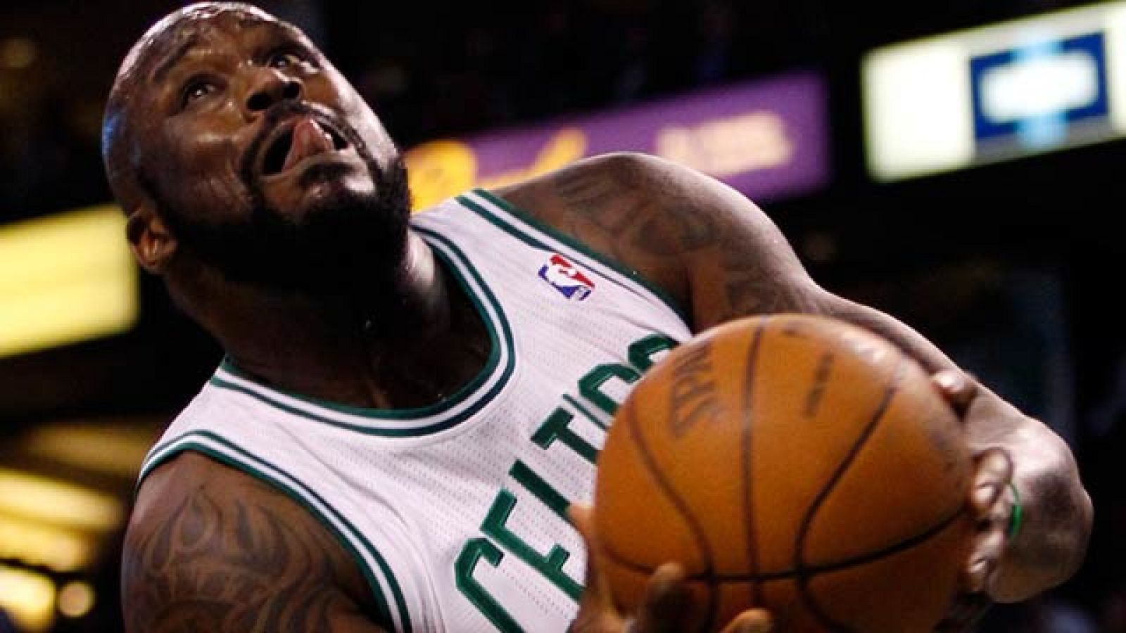 Shaquille O'Neal anuncia su retirada | Ver