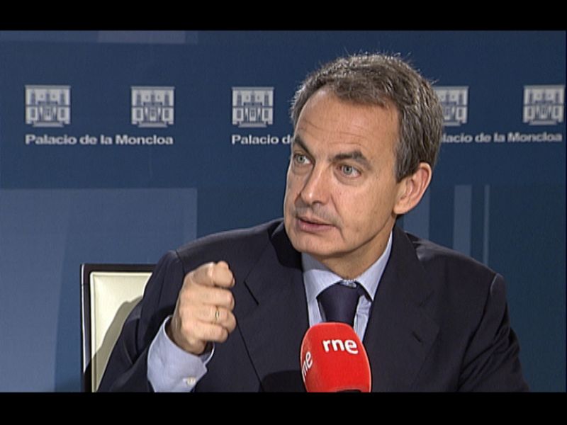 Zapatero: "La Comisión Europea ha reaccionado de forma lenta ante la crisis de los pepinos"