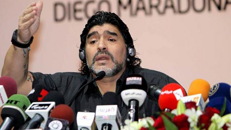Maradona llama a la FIFA "museo de dinosaurios"