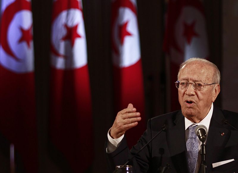 Túnez retrasa las elecciones de julio a octubre