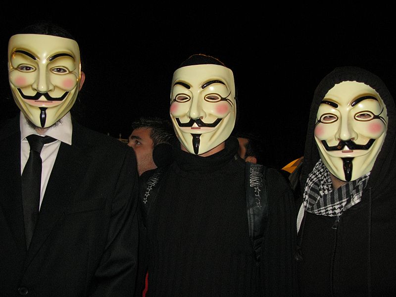 La Policía detiene a los que considera la 'cúpula' del grupo Anonymous en España