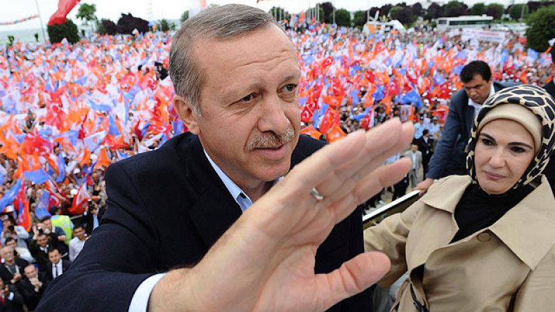 Erdogan lucha por revalidar su mandato en las elecciones generales turcas