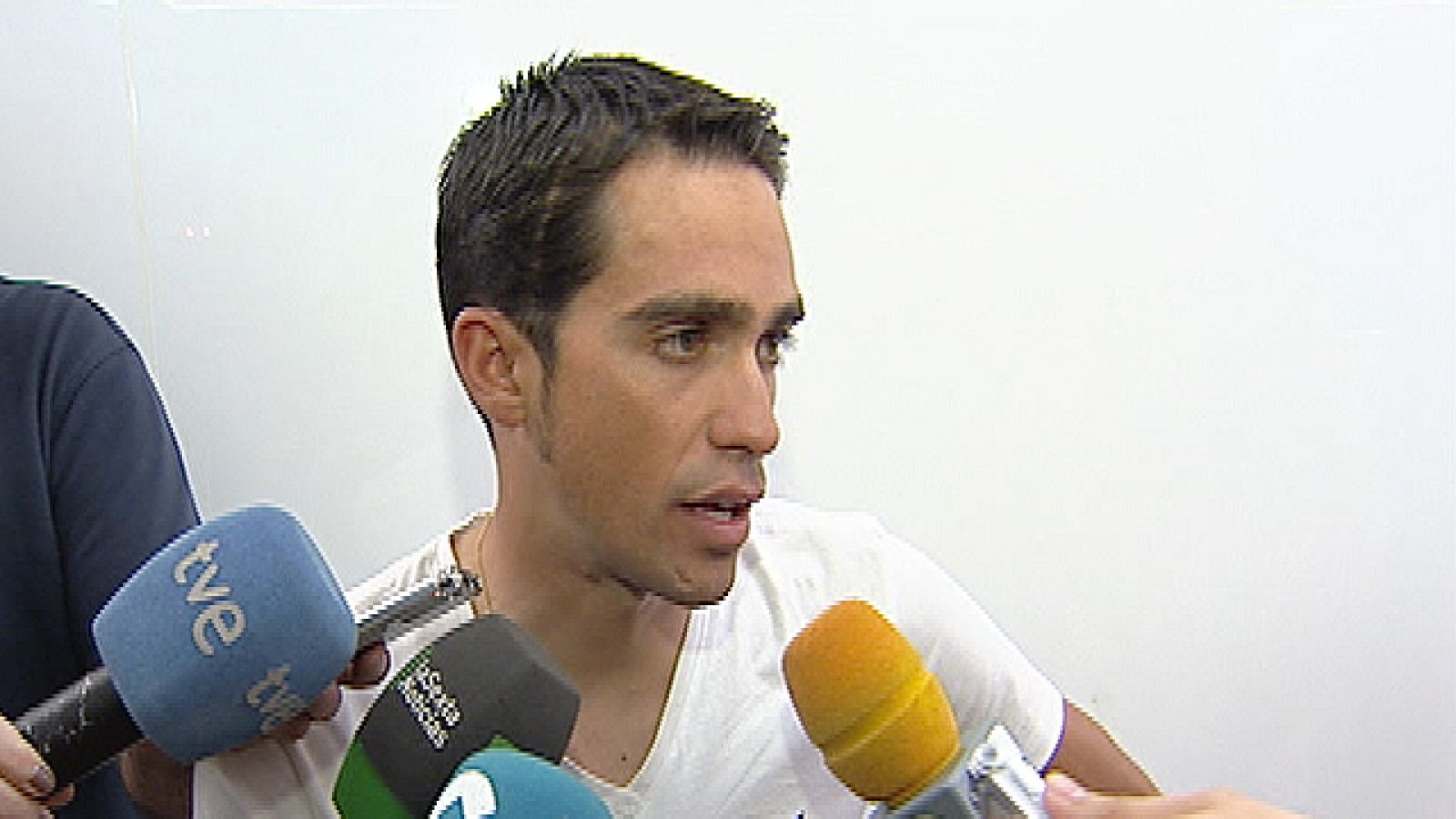 El ciclista español, Alberto Contador, ha desvelado que correrá el próximo Tour de Francia. El ciclista de Pinto, flamante ganador del Giro de Italia, había expresado sus dudas respecto a su participación en la ronda gala por el enorme desgate físico