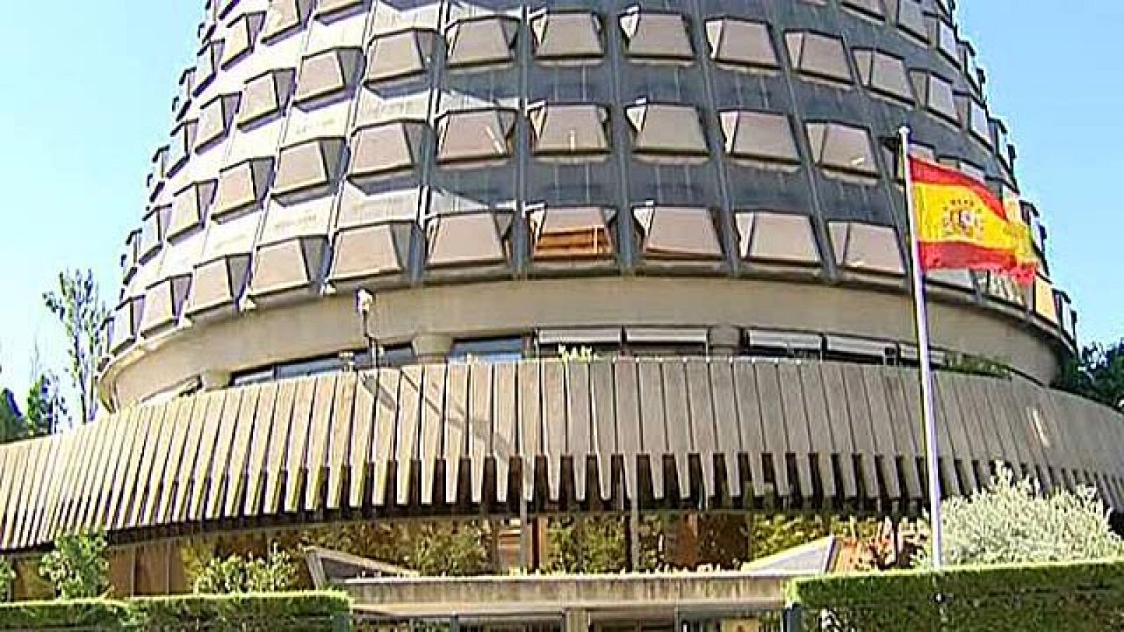 El presidente del TC no acepta la dimisión de los magistrados