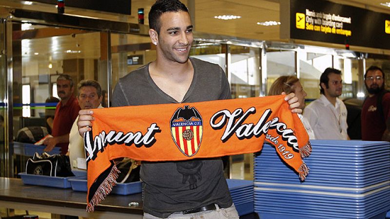 El Getafe anuncia el traspaso de Parejo al Valencia