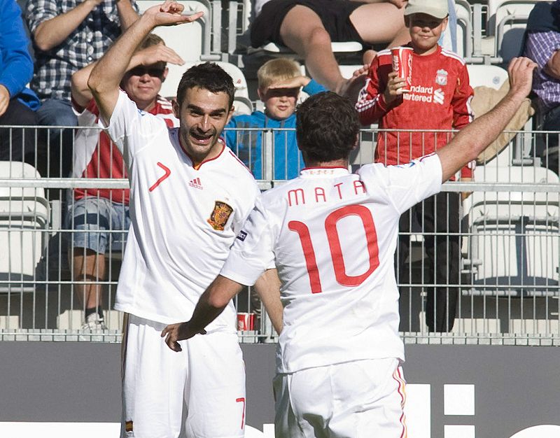 La conexión Mata-Adrián rehace a España