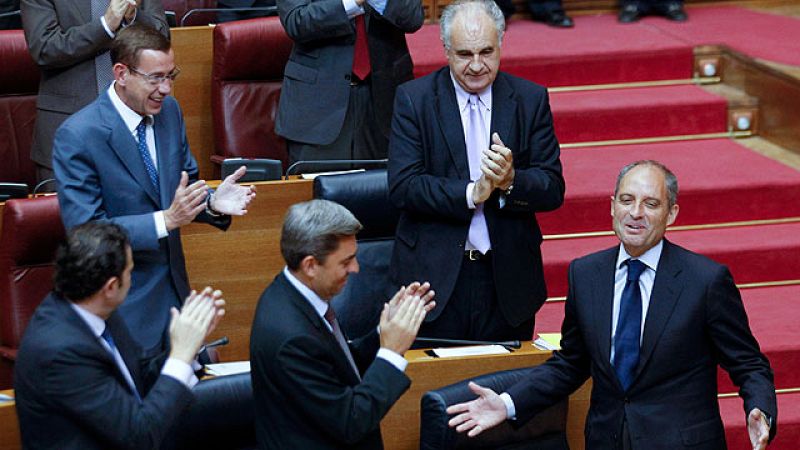 Camps, reelegido presidente de la Generalitat por tercer mandato consecutivo