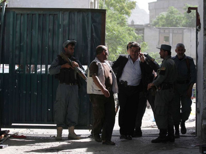 Nueve muertos en el asalto talibán de una comisaría en Kabul