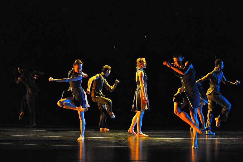 Sense of human: la técnica y sencillez de Koresh Dance Company