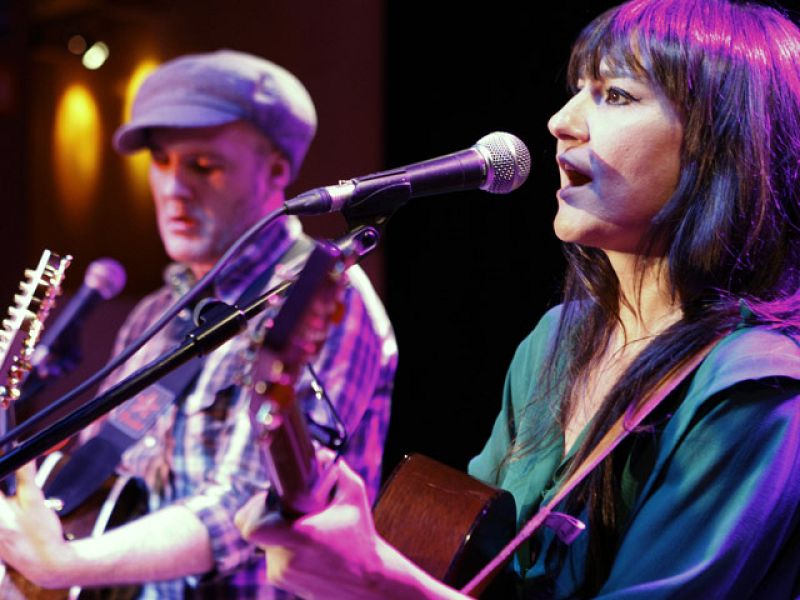 Amaral protesta por el uso que hizo Rubalcaba de su canción 'Sin ti no soy nada'