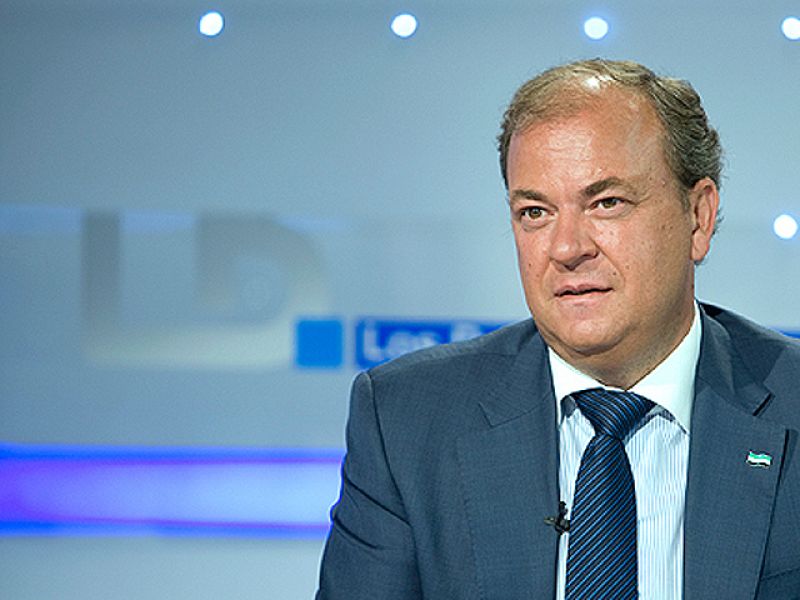 Monago: "No hay acuerdos privados con IU"