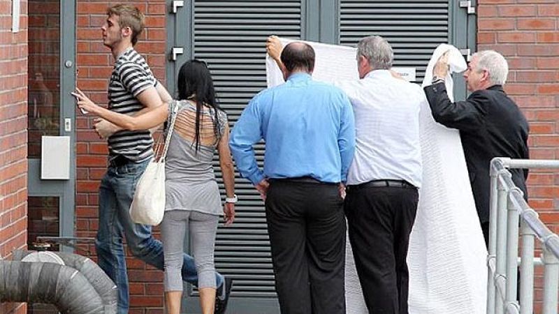 De Gea confirma que está en Manchester "para escuchar una oferta" del United