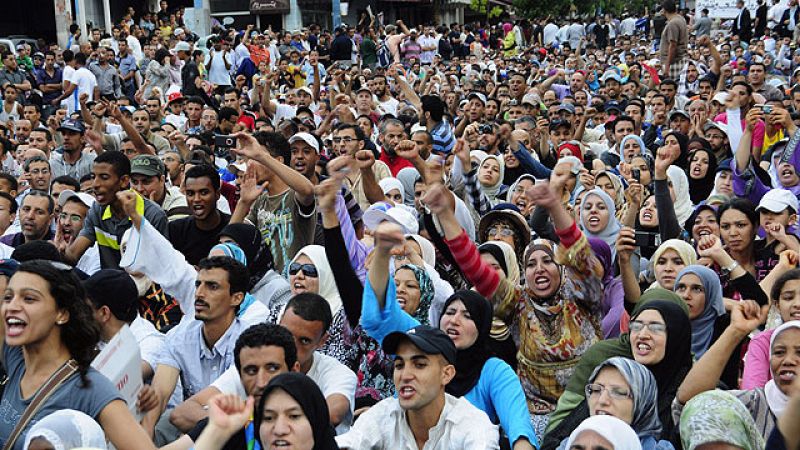 Primera protesta del Movimiento 20 de Febrero tras el "sí" a la reforma constitucional marroquí