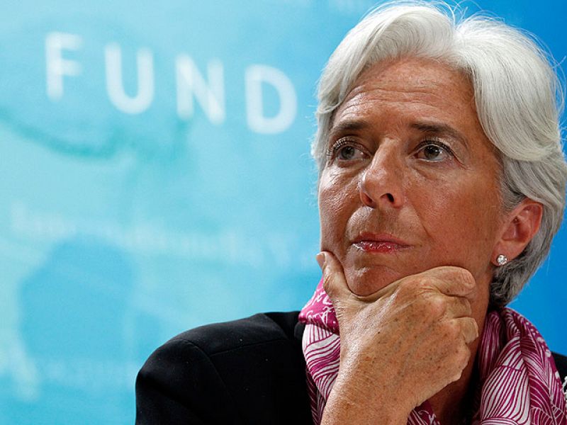 Lagarde sitúa la crisis de deuda soberana en Europa entre los problemas más urgentes