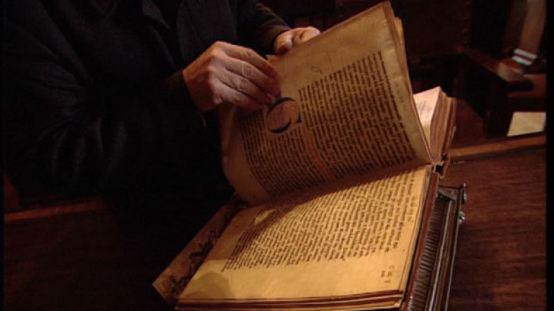 Doce especialistas de la Policía Nacional buscan pistas sobre el Códice Calixtino