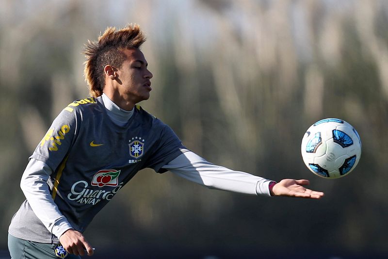 El representante de Neymar confirma las negociaciones con el Madrid