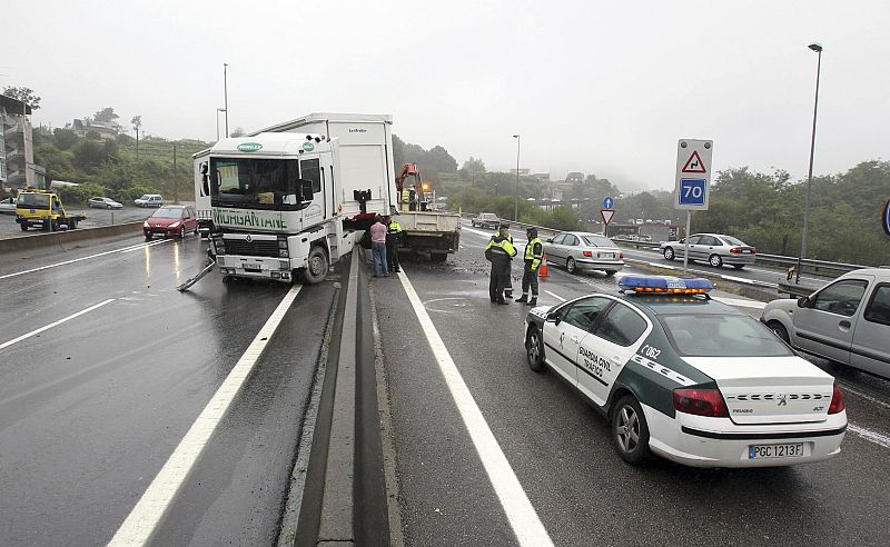 Doce fallecidos en una docena de accidentes en el segundo fin de semana de julio