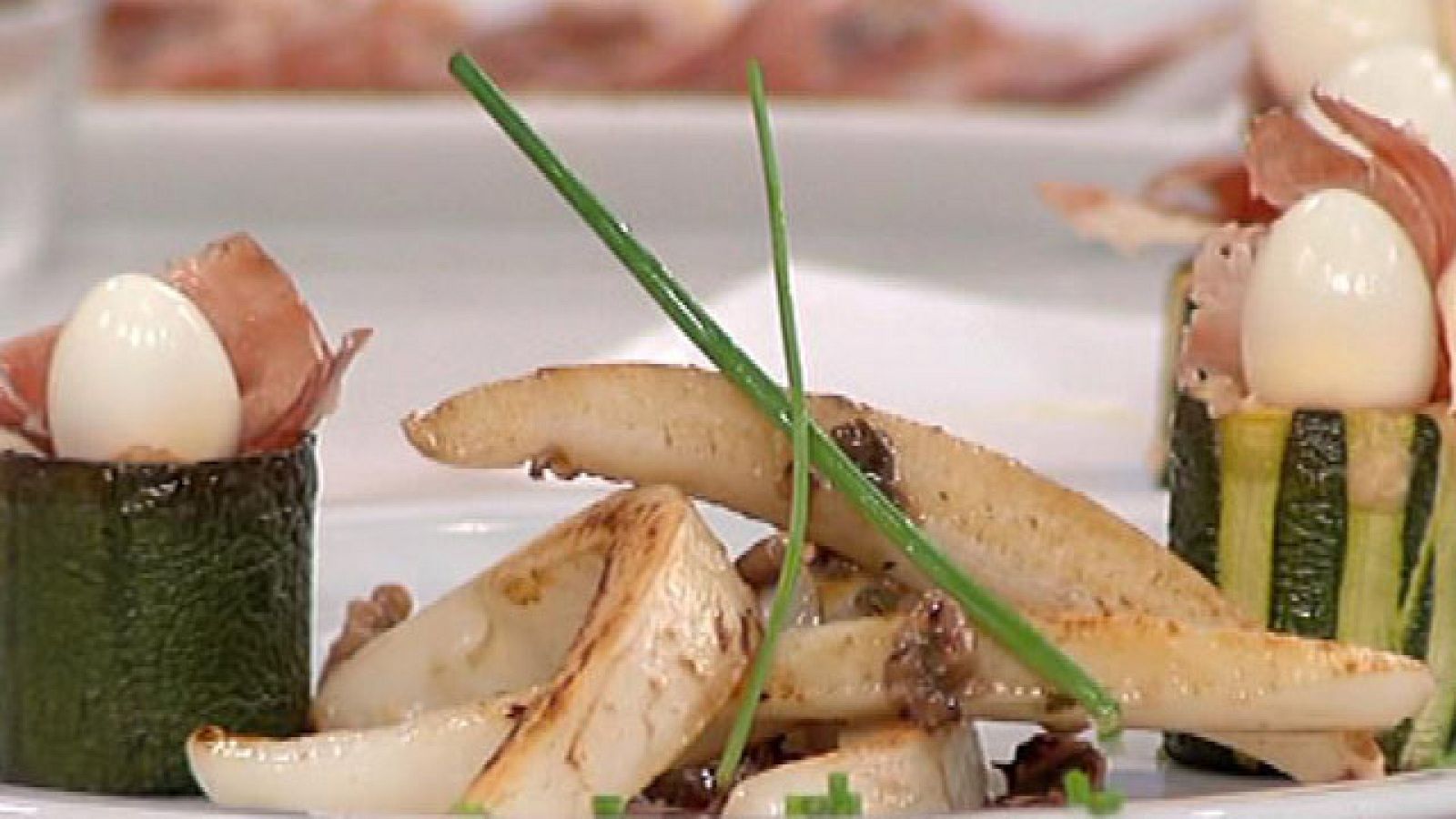 Saber cocinar - Sepia al ajillo con vasitos de calabacín (11/07/2011)