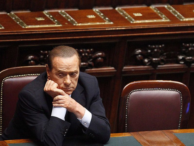 El contagio de Italia hace saltar la crisis de deuda a la política y pone en jaque el proyecto europeo