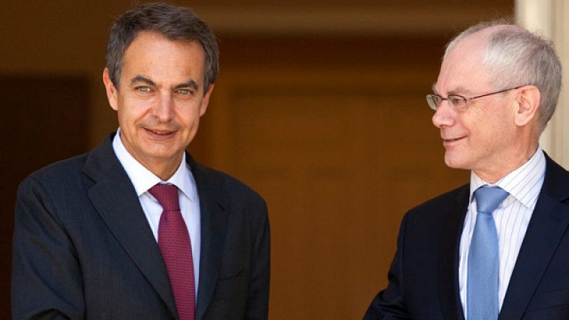 Zapatero pide cerrar ya el rescate a Grecia sin que participe la banca para calmar a los mercados