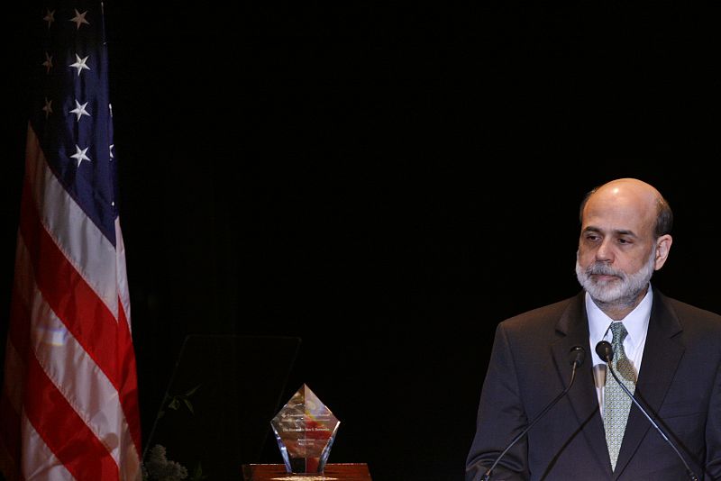 Bernanke pide al Congreso medidas urgentes para evitar que se sigan ejecutando hipotecas