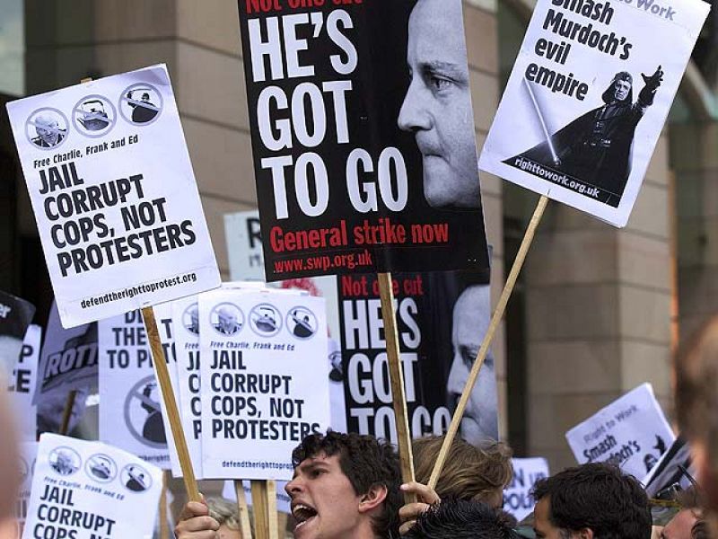 Cameron asegura que "llegará hasta el fondo" antes de su comparecencia por las escuchas