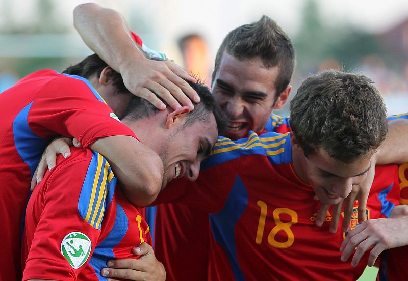 España vence 4-1 a Bélgica en el 'partido de la marmota'