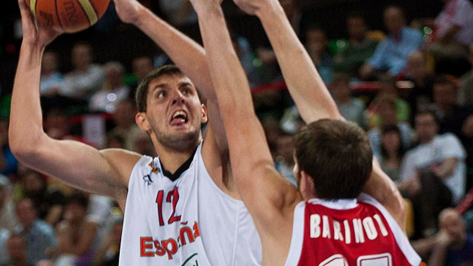 Mirotic ha liderado la victoria ante Rusia de España en la semifinal del Europeo sub-20 de baloncesto. Los de Orenga jugarán la final ante Italia este domingo.