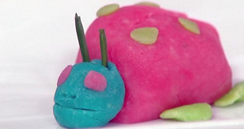 Divertidas figuritas de pasta de almendra (25/07/11)