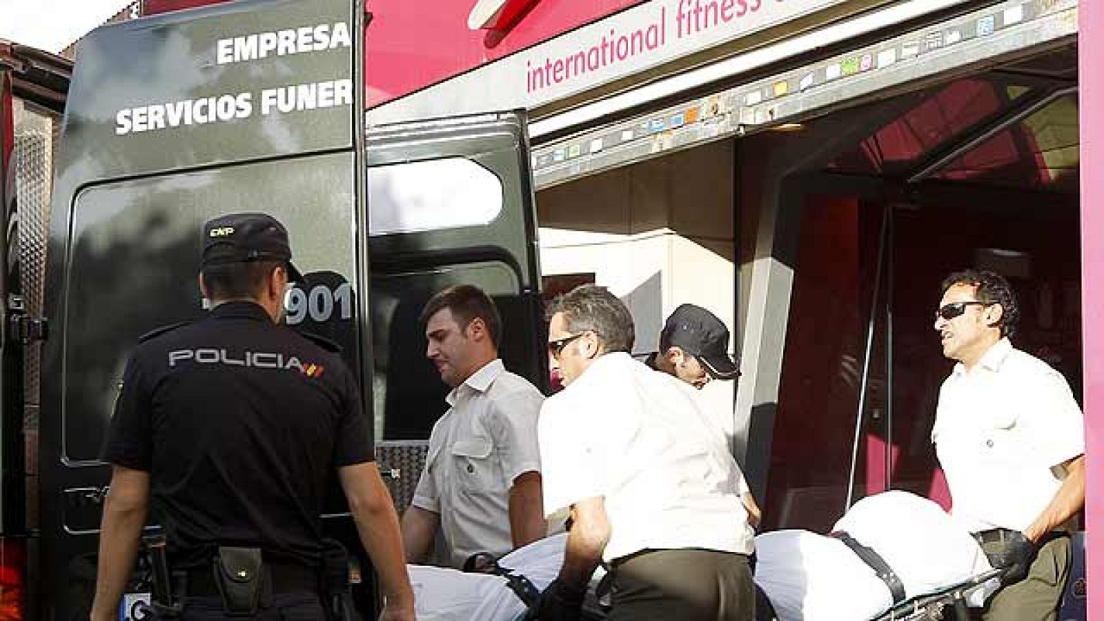 Un guardia civil mata a su exnovio en Madrid | Ver