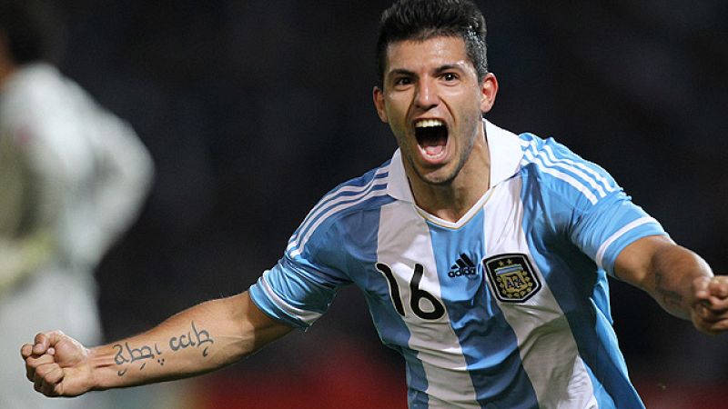 Agüero confirma su fichaje por el Manchester City