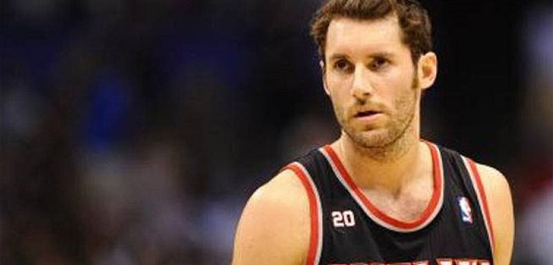 La FIBA da permiso a los NBA para jugar en otros equipos