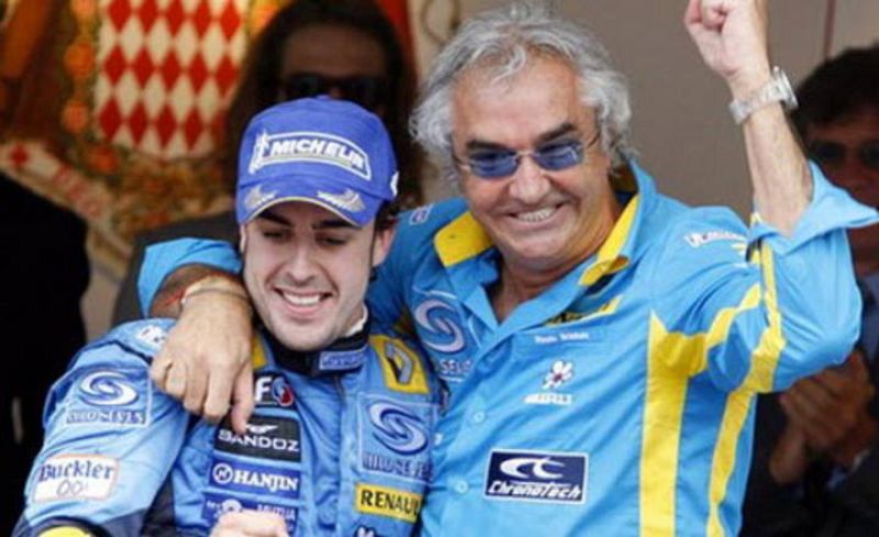 Briatore: "Fernando Alonso merece ser el mejor piloto de la historia"