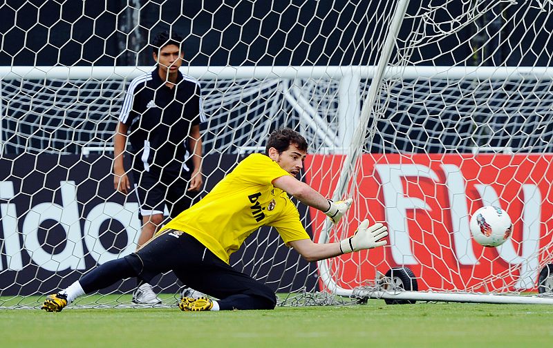 Casillas: "No estamos obsesionados con el partido de Supercopa ante el Barcelona"