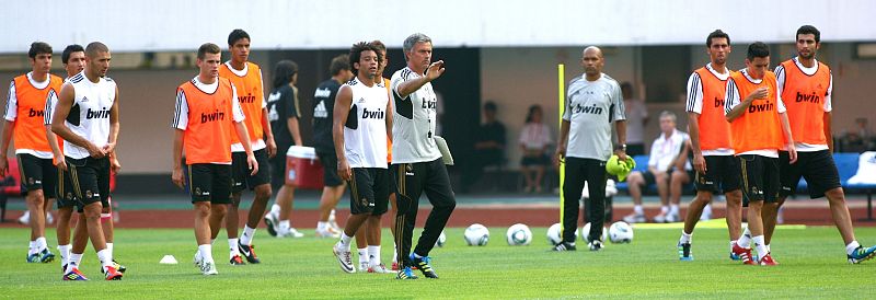 Un Real Madrid invicto se mide al Guangzhou