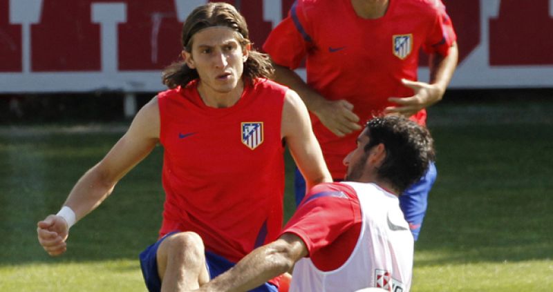 Filipe Luis: "Vamos a pasar la eliminatoria sí o sí"
