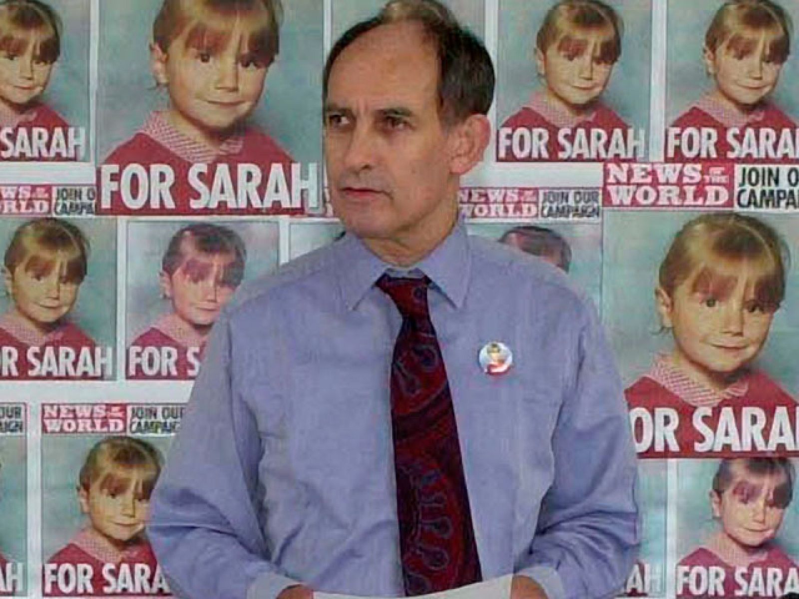 Nueva detención en el escándalo Murdoch: Stuart Kuttner, el exdirector financiero del periódico "News of the World", bajo sospecha de pagar escuchas telefónicas y sobornos a policías. Su arresto ha coincidido con la condena a seis semanas de prisión