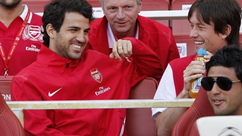 El Arsenal hará dos fotos oficiales ante la posible salida de Cesc