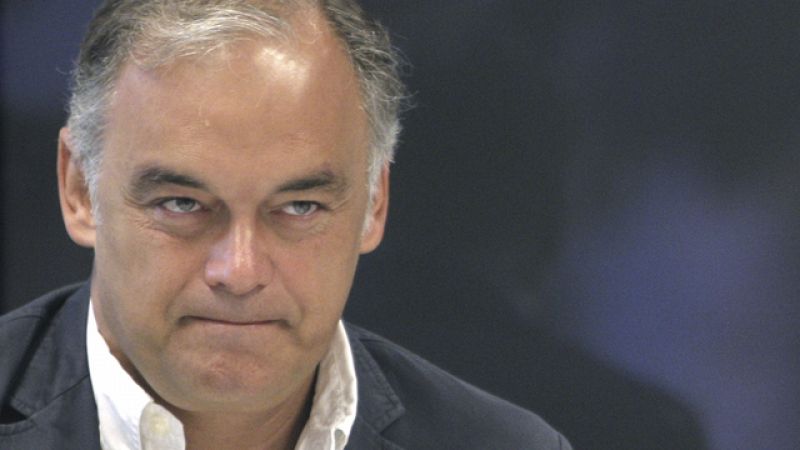 Pons pide a Zapatero que "reflexione" y elija entre nuevas reformas o adelantar las elecciones