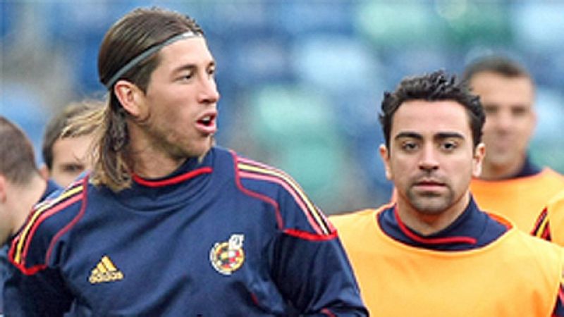 Se confirman las bajas de Xavi y Ramos para el amistoso contra Italia