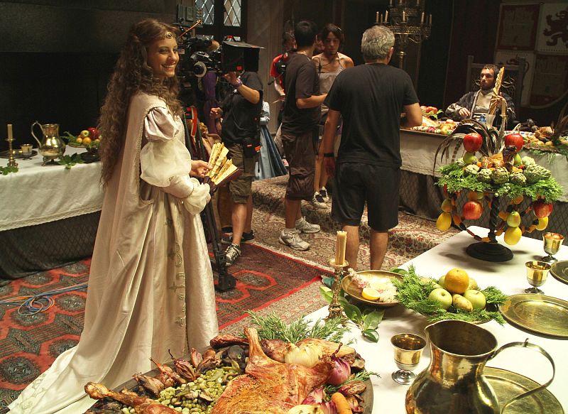 "Isabel es una apasionante historia de amor, pasión y ambiciones políticas"