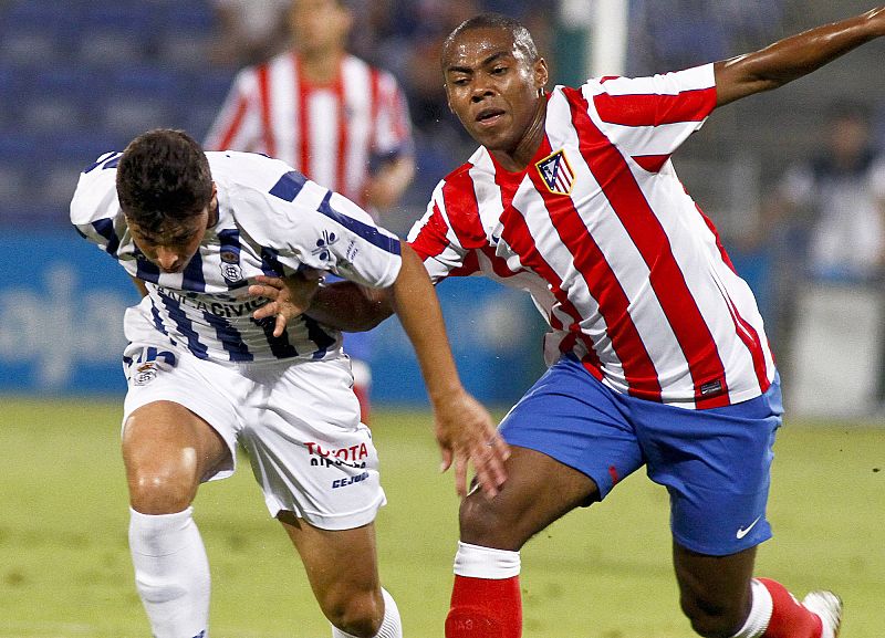 El Atlético levanta su sexto Trofeo Colombino