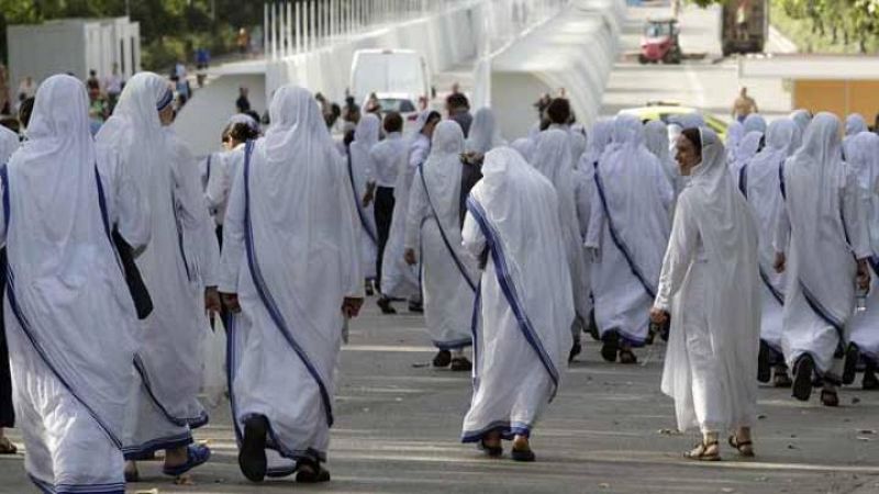 La JMJ lanza sus redes en El Retiro en busca de nuevas vocaciones religiosas