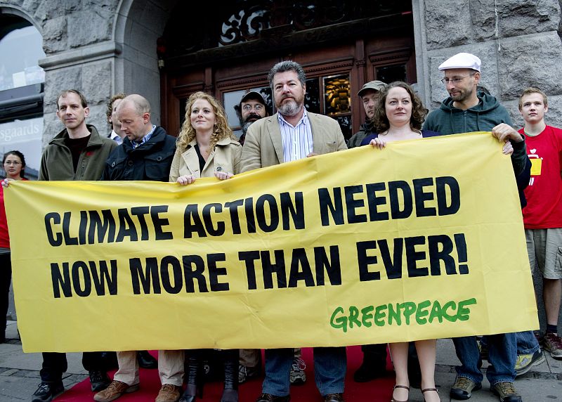 La fiscalía de Copenhague pide 60 días de prisión para Uralde y otros miembros de Greenpeace